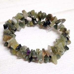 Green Aventurine Mixed Natural Stone Chip Coil Bracelet - New
